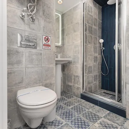 On Chaikovskogo Apartment *