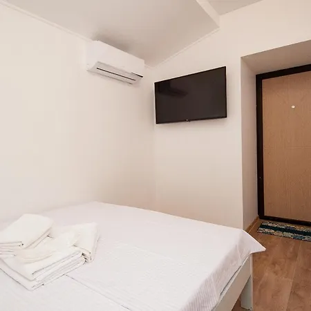 On Chaikovskogo Apartment Odesa