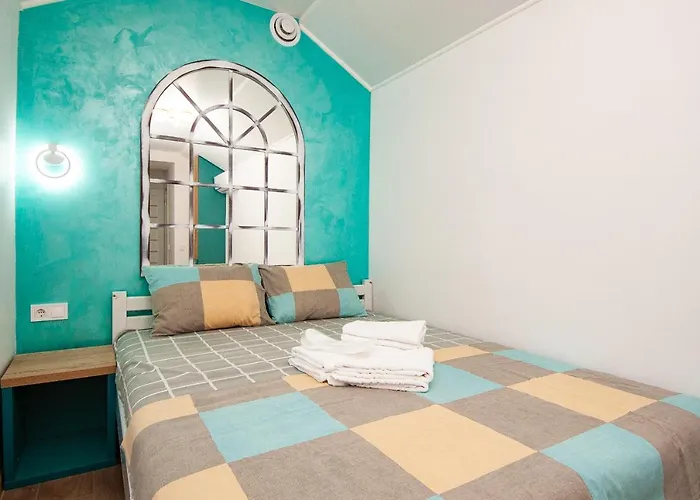 On Chaikovskogo * Odessa